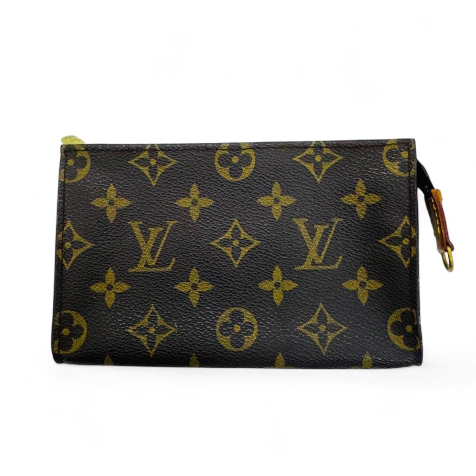 Louis Vuitton Louis Vuitton - Monogram Canvas Pouch Size ONE SIZE - 2 Thumbnail