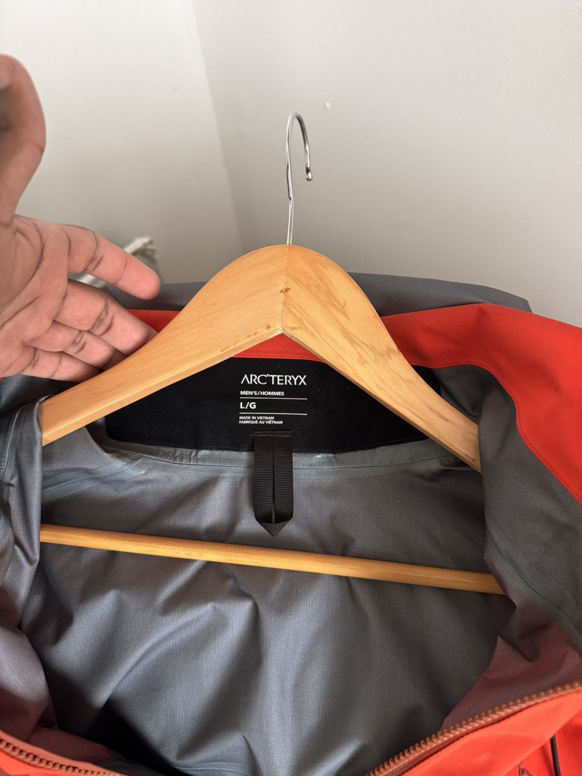 Arc'teryx Arcterys beta AR Size US L / EU 52-54 / 3 - 7 Thumbnail