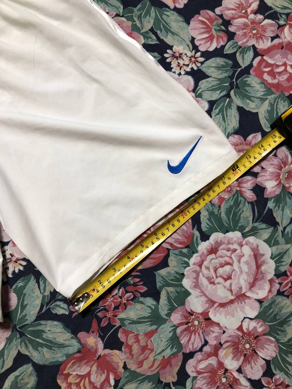 Nike Nike TRAINING SHORTS Dri-Fit Logo Casual Size US 36 / EU 52 - 9 Thumbnail