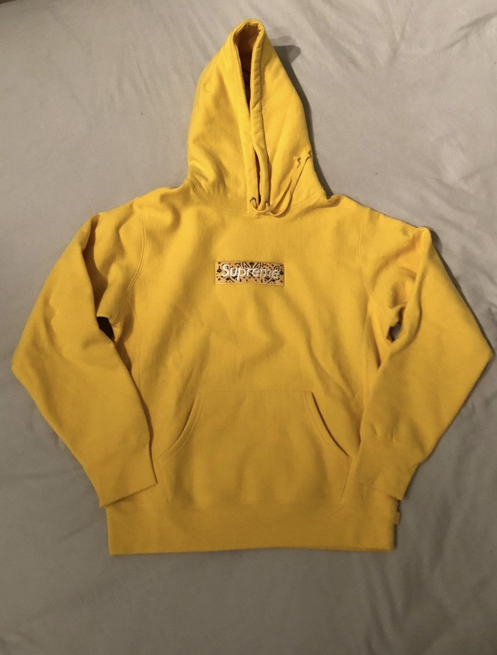 Supreme Supreme Bandana Box Logo Hoodie Yellow Size US M / EU 48-50 / 2 - 2 Thumbnail