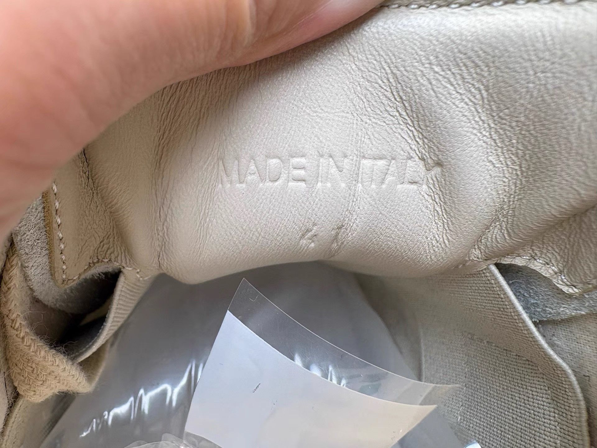 Maison Margiela Maison Margiela Casual Flat Trainer Shoes K36 Size US 8 / EU 41 - 5 Thumbnail