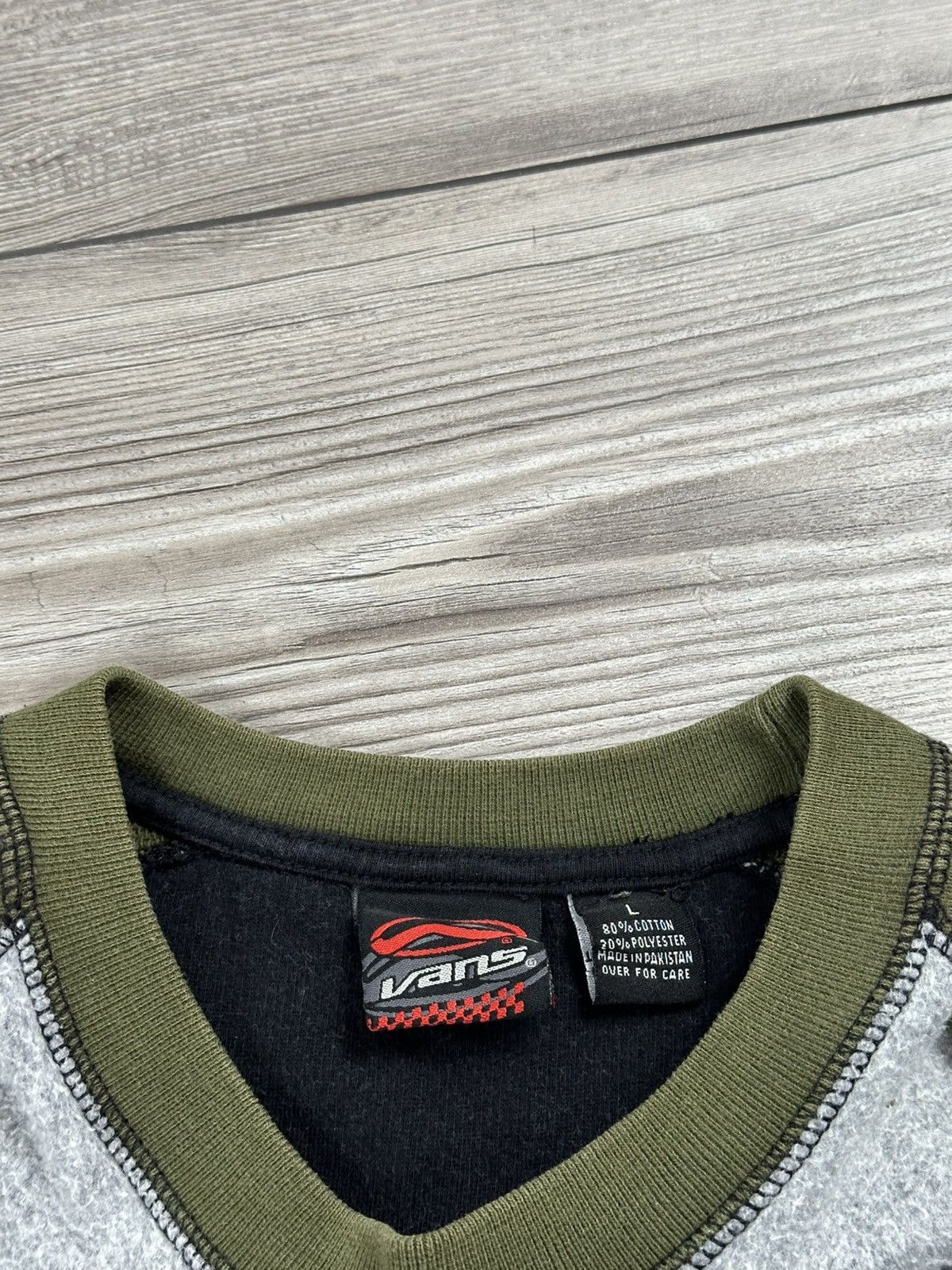 Vans Vintage Vans Skate Crewneck Size US L / EU 52-54 / 3 - 6 Thumbnail