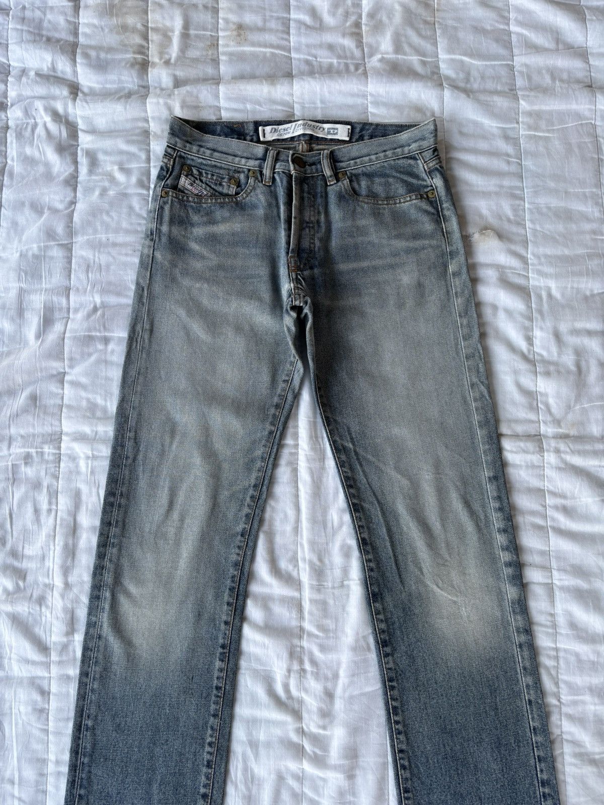 Diesel DIESEL INDUSTRY VINTAGE WASH REGULAR STRAIGHT JEANS Size 28" / US 6 / IT 42 - 5 Thumbnail