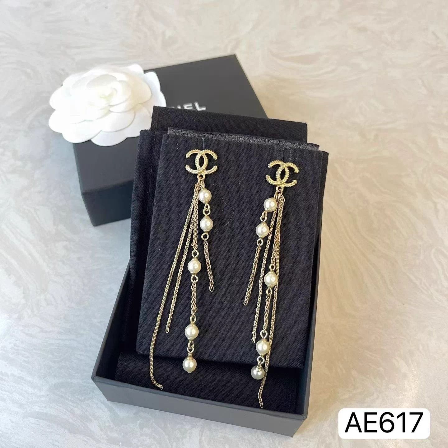 Chanel Chanel CC Pearl Tassel Long Earrings Size ONE SIZE - 2 Thumbnail