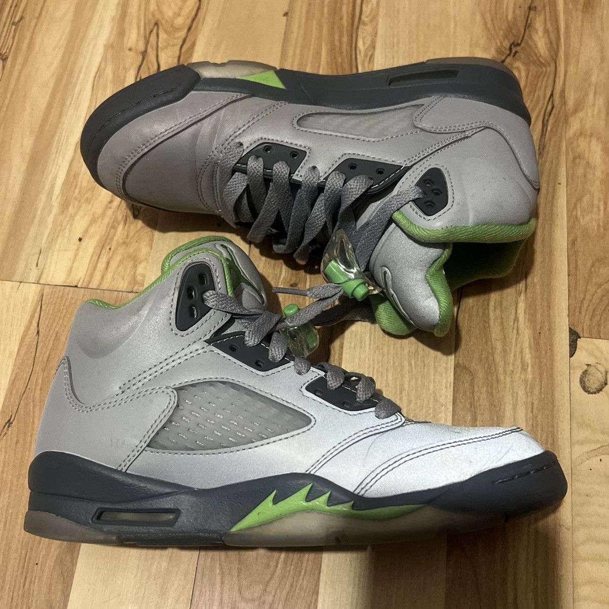 Jordan Brand Air Jordan 5 Green Bean Size 5y Size US 5 / EU 37 - 2 Thumbnail