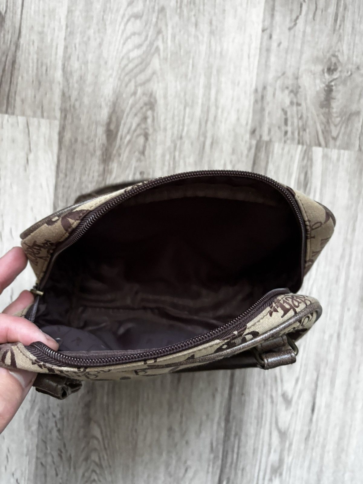 Playboy Playboy Monogram Mini Handbag Brown 2000s Vintage Size ONE SIZE - 18 Thumbnail