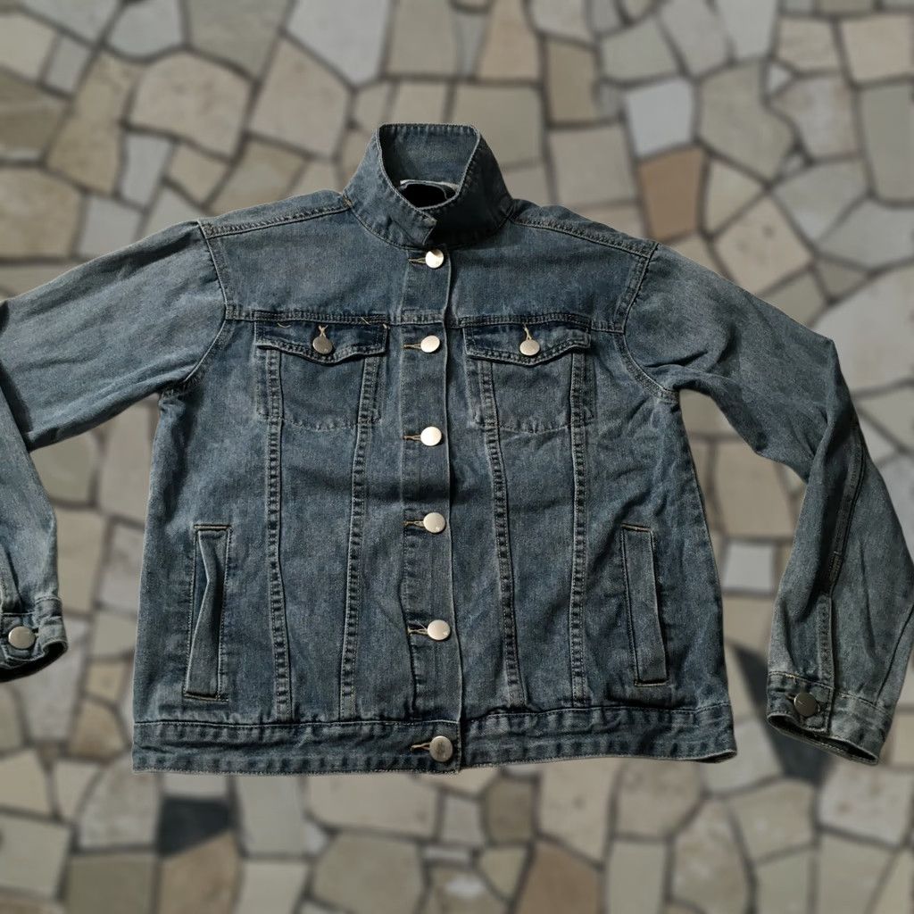 Cotton On Tomboy Trucker Denim Jacket Women's 8 Blue Jean Short Cotton on Denim Jacket Ladies 8 Blue Casual Workwear Hipster Retro 91 cotton on Shirt? Size 30" / US 8 / IT 44 - 1 Thumbnail