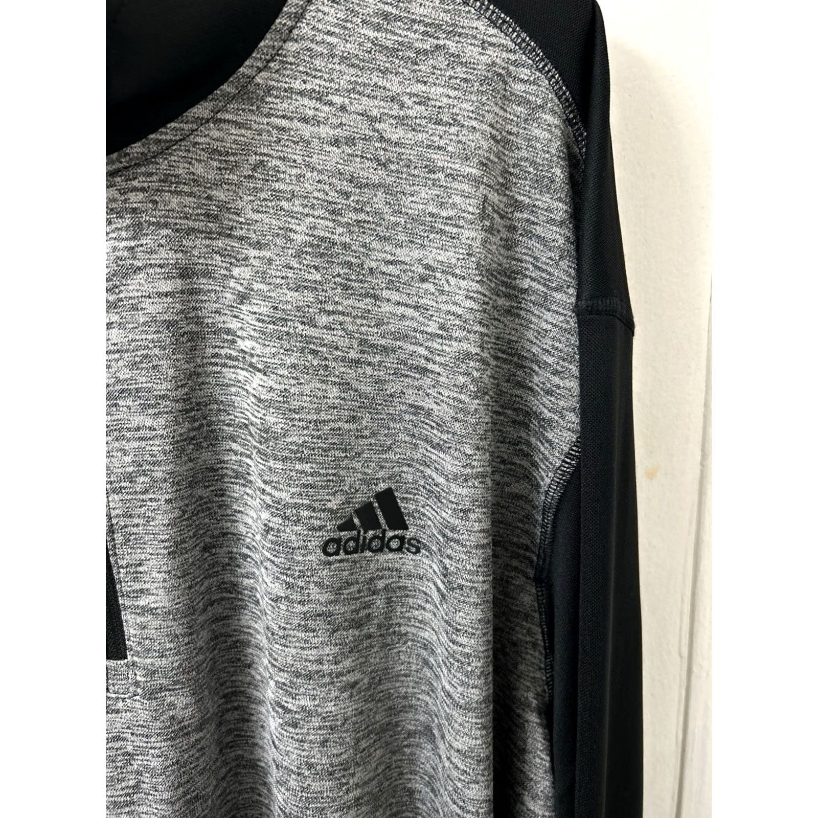 Adidas VINTAGE? No. Size US XXL / EU 58 / 5 - 5 Thumbnail