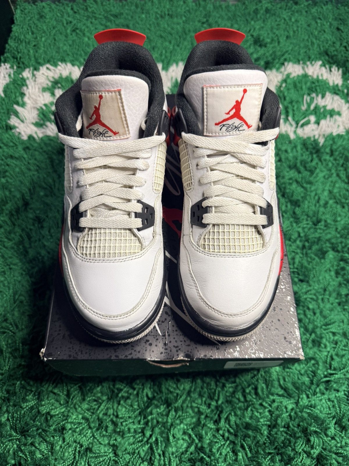 Jordan Brand Air Jordan 4 GS Red Cement Size US 5.5 / EU 38 - 3 Thumbnail