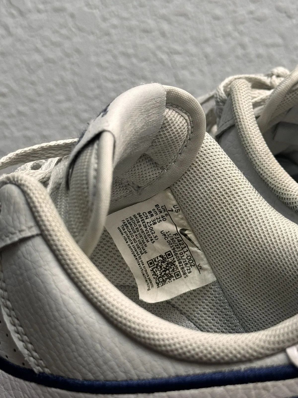 Nike Nike Air Force 1 Low White Leather Sneakers Shoes 12 SKU CS8 Size US 8 / EU 41 - 7 Thumbnail