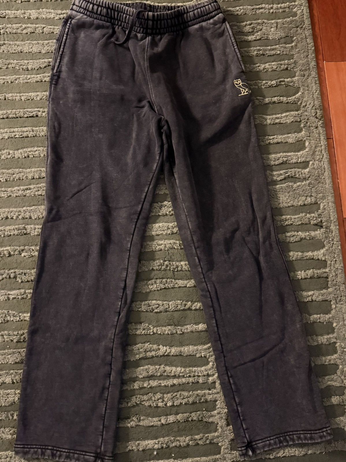 October's Very Own OVO Distressed Gray Open Hem Sweatpants Size US 26 / EU 42 - 1 Thumbnail