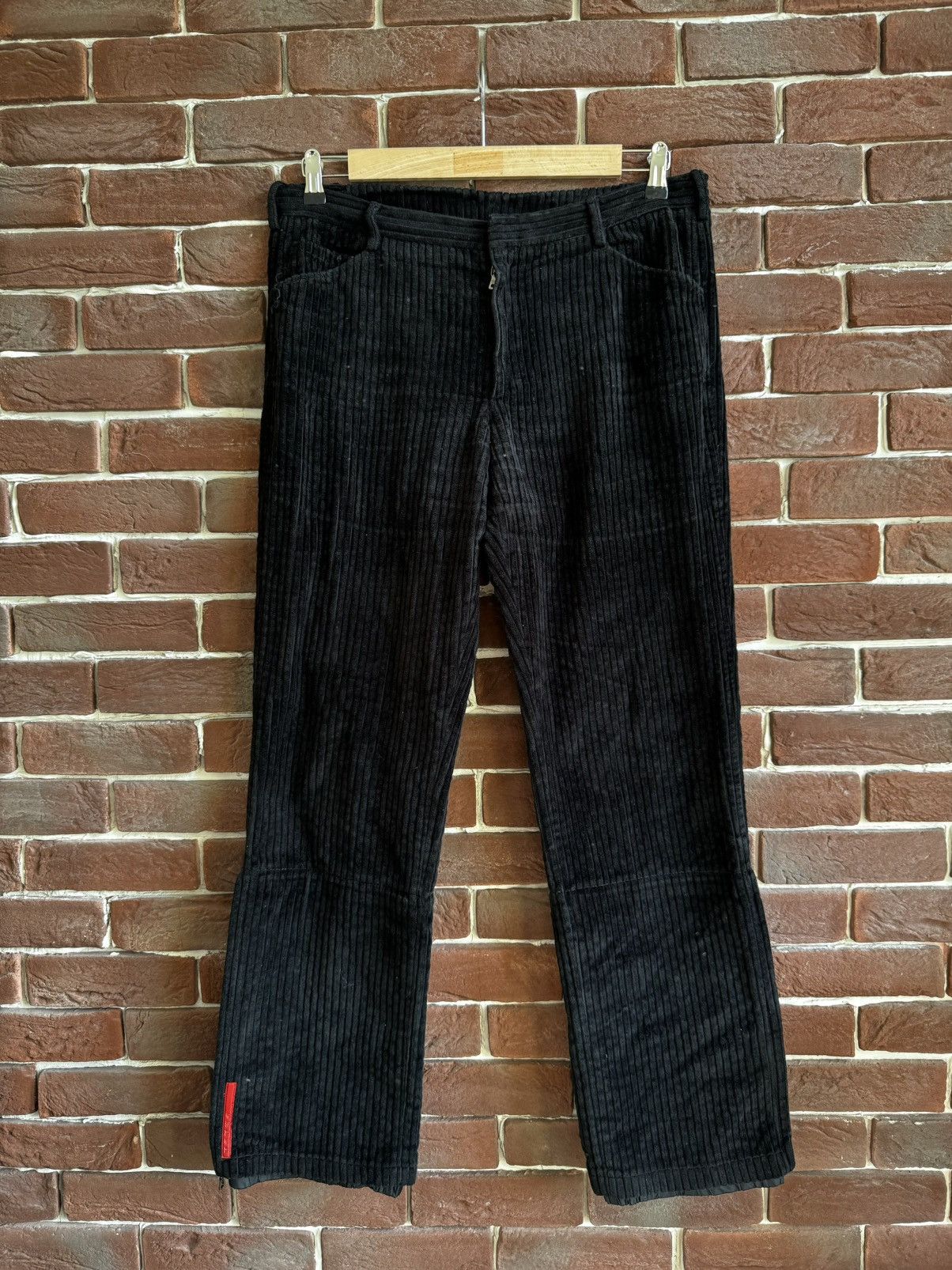 Prada Prada Red Tab Corduroy Nylon Casual Pants 50 Designer Hype Size US 32 / EU 48 - 1 Thumbnail