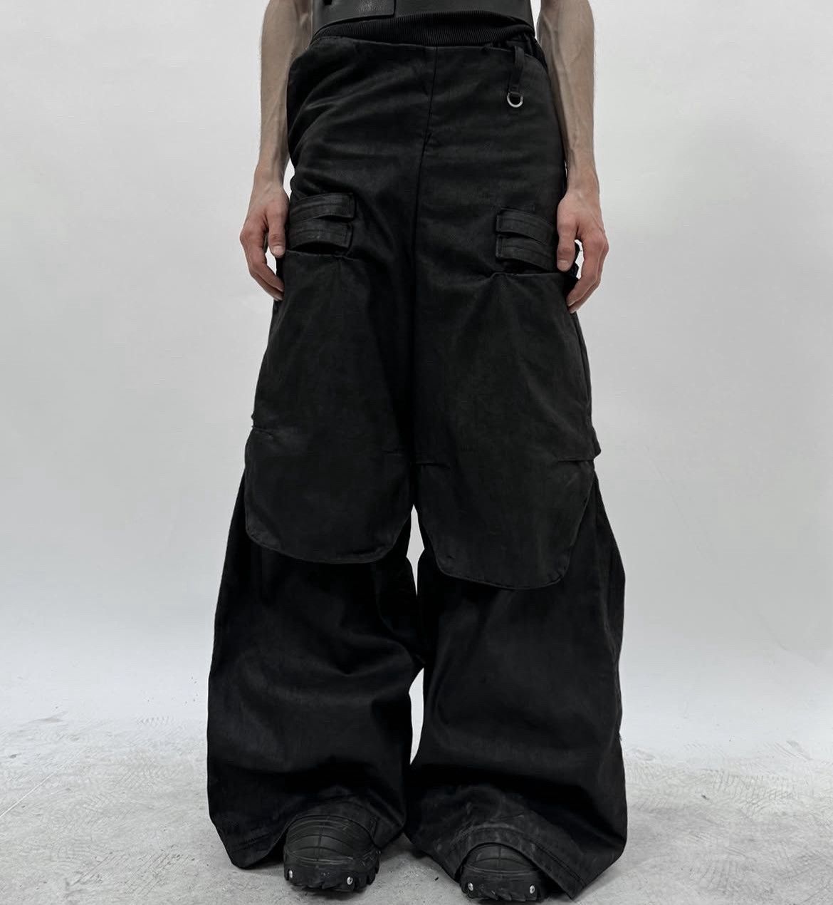 パンツ AOP DESTROYED LAYERED CARGO PANTS /BLACK パンツ AOP DESTROYED LAYERED CARGO PANTS /BLACK パンツ AOP