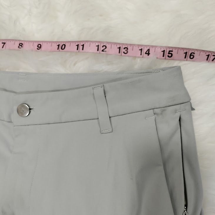 Lululemon Lululemon ABC Commission Classic-Fit Preppy Golf Short Seal Size US 31 - 14 Thumbnail