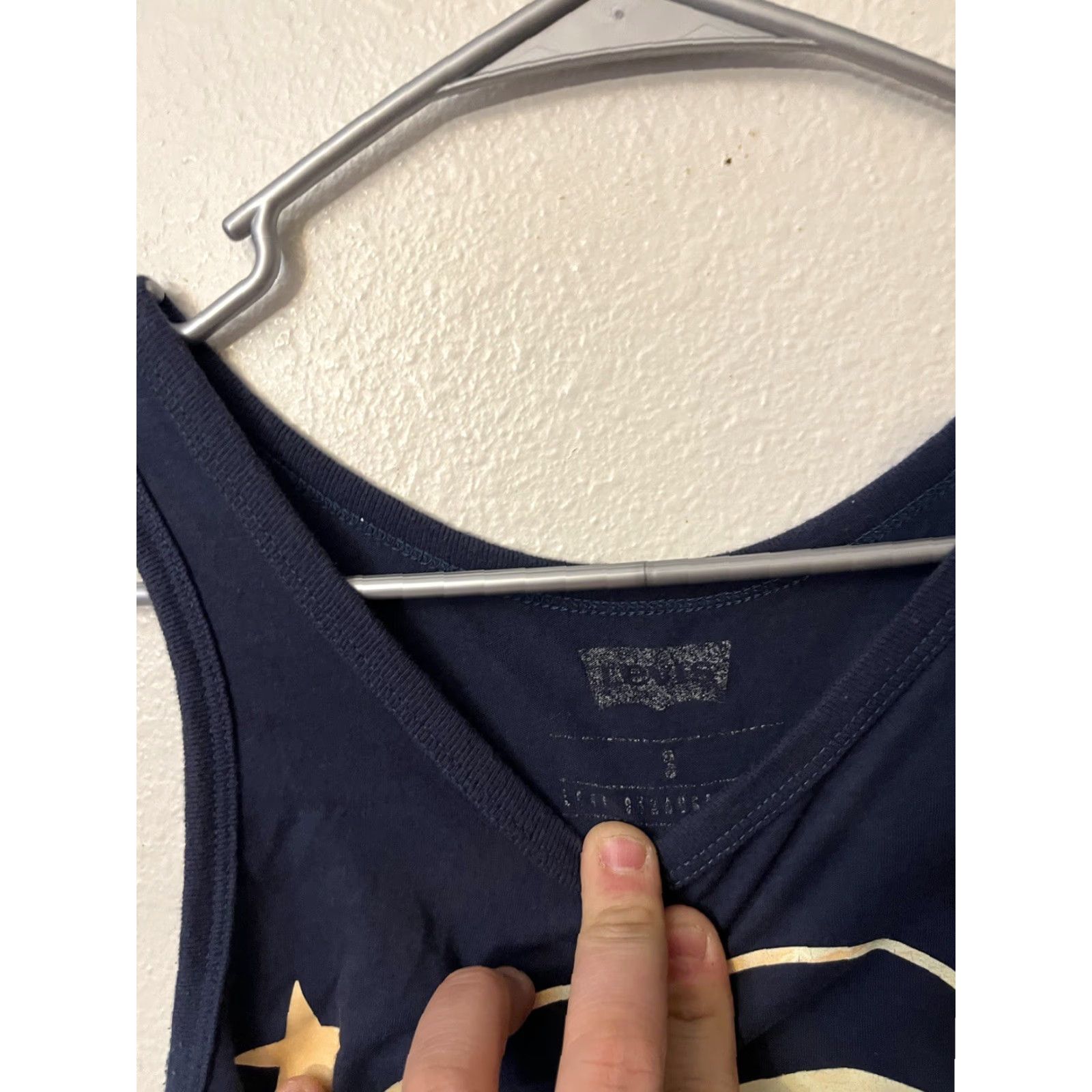 Levi's Levi's Tank Top Men Small Navy Blue Graphic Sleeveless Cotton Size US S / EU 44-46 / 1 - 2 Thumbnail