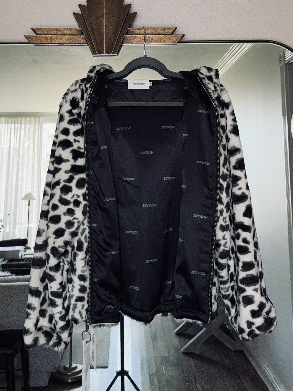 Joyrich Joyrich Snow Leopard Faux Fur Hooded Bomber Size US M / EU 48-50 / 2 - 3 Thumbnail