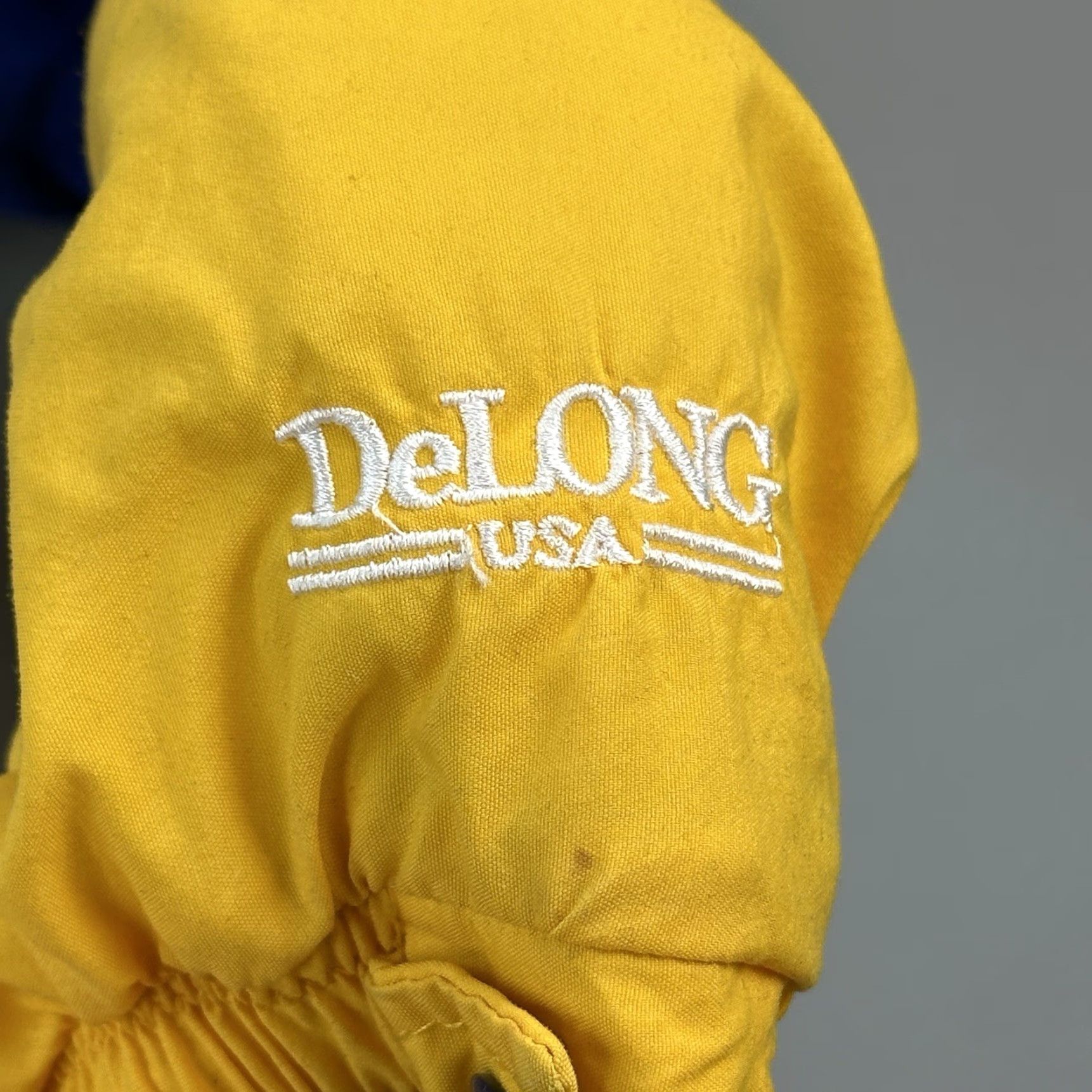Vintage VINTAGE DeLONG Jacket Mens Large Blue Yellow St Marys Academy Puffer USA 90s Size US L / EU 52-54 / 3 - 4 Thumbnail