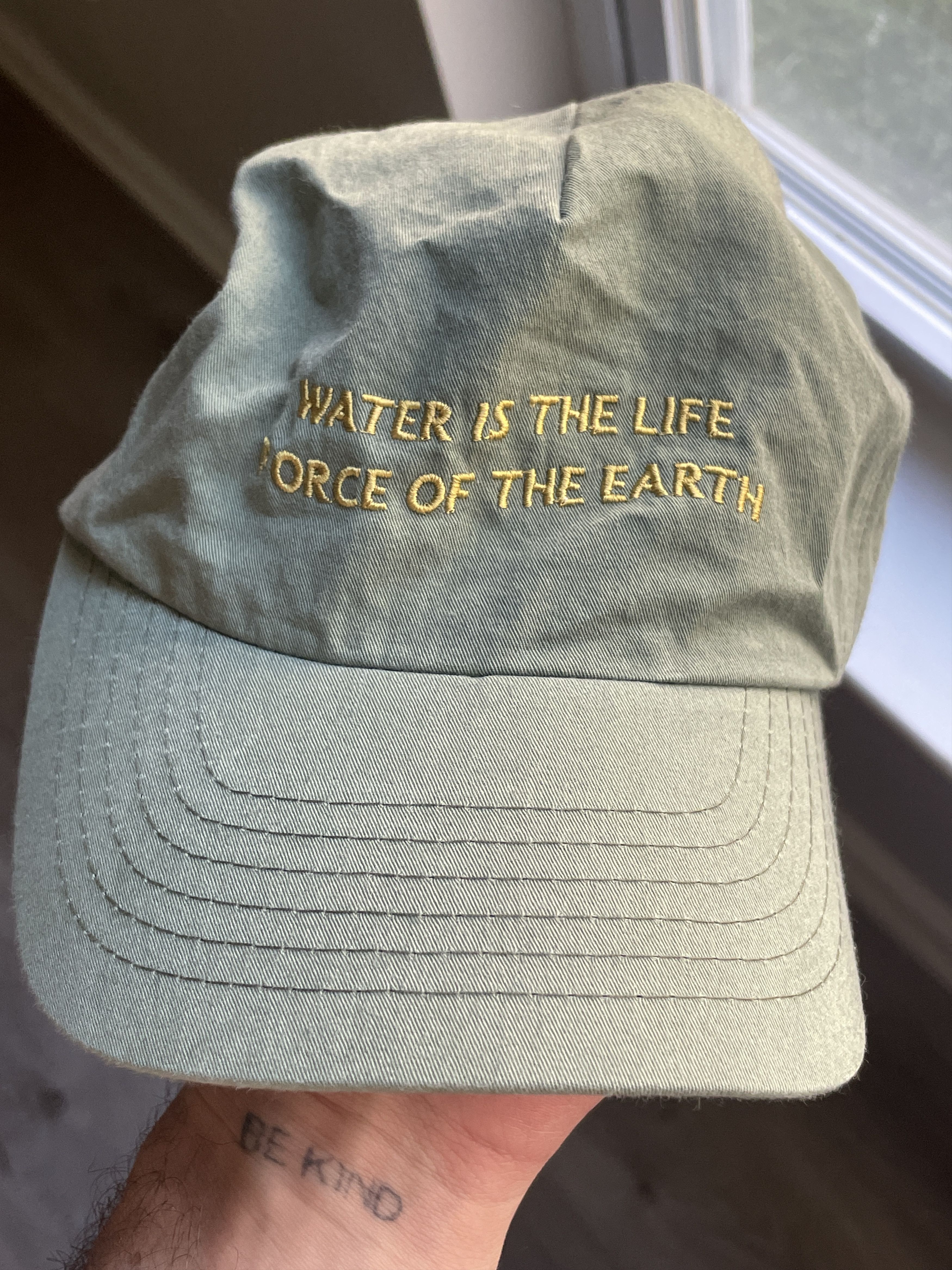 ROTOTO Hikertrash - Water Is The Life Force Of The Earth Trout Hat Size ONE SIZE - 1 Thumbnail