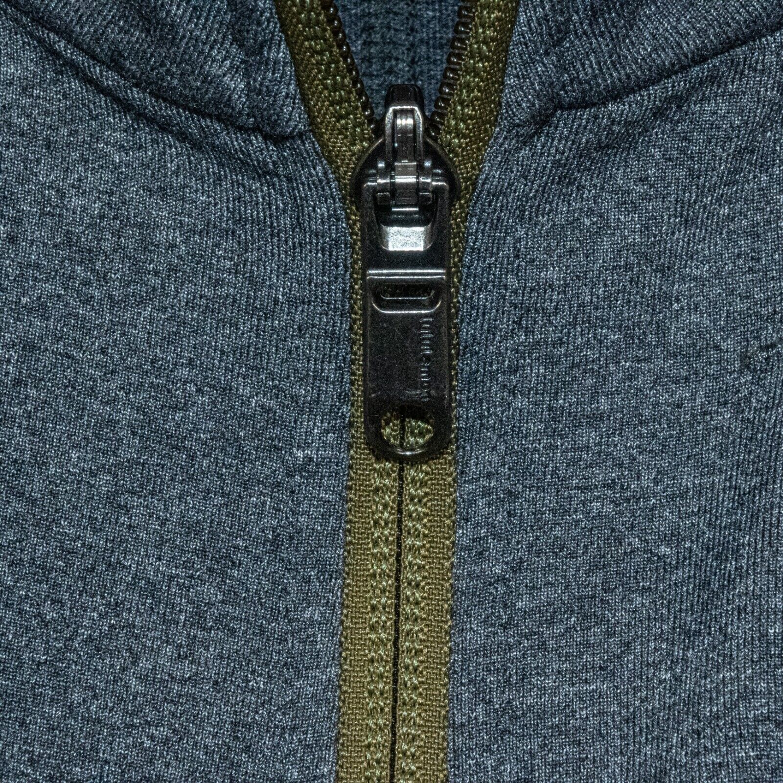 Lululemon Lululemon Full Zip Teck Jacket Multi pocket in Char Gray Size US L / EU 52-54 / 3 - 8 Thumbnail