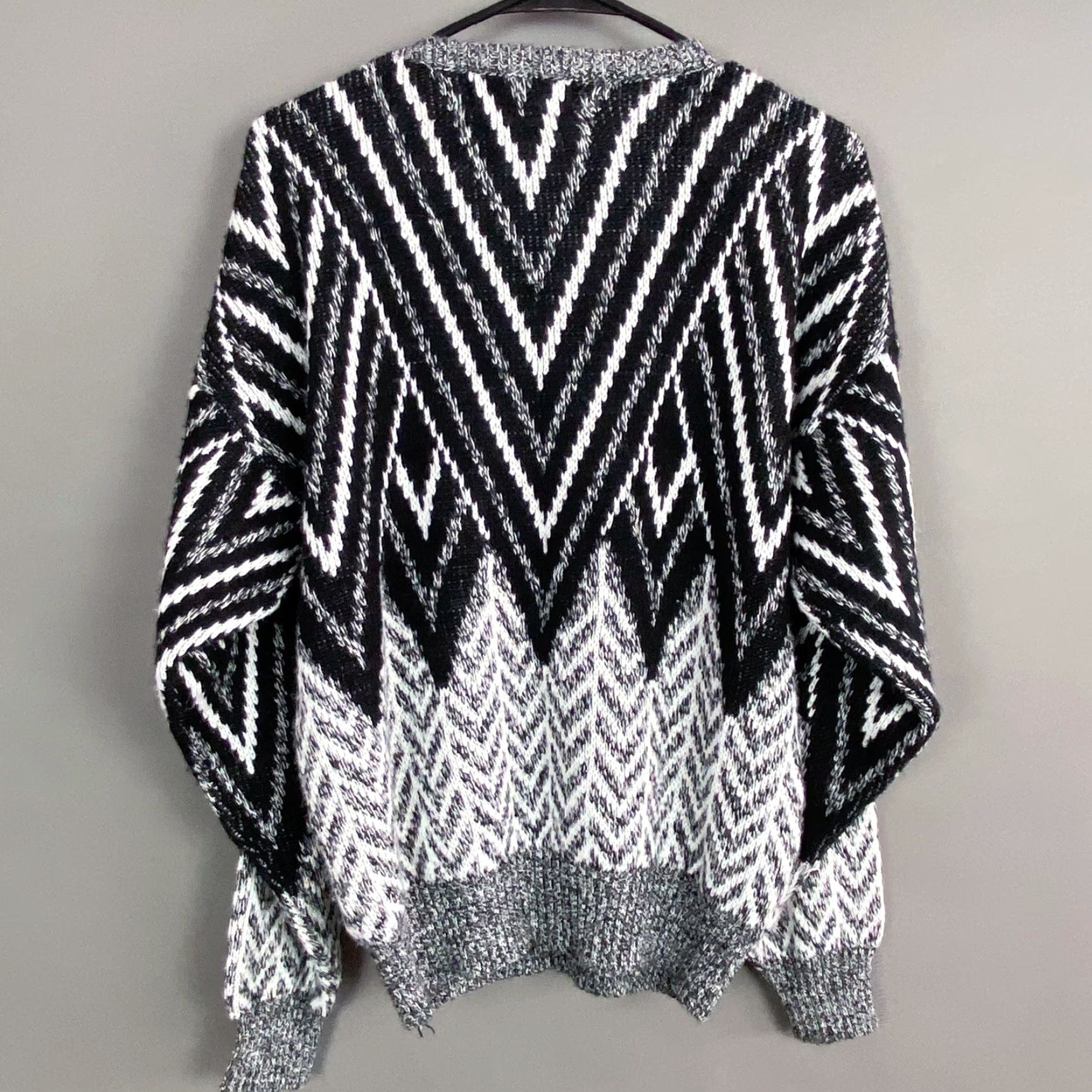 Vintage VINTAGE Barnaby Grunge Black White Leather Crew SweatEr Mens Large Size US L / EU 52-54 / 3 - 5 Thumbnail