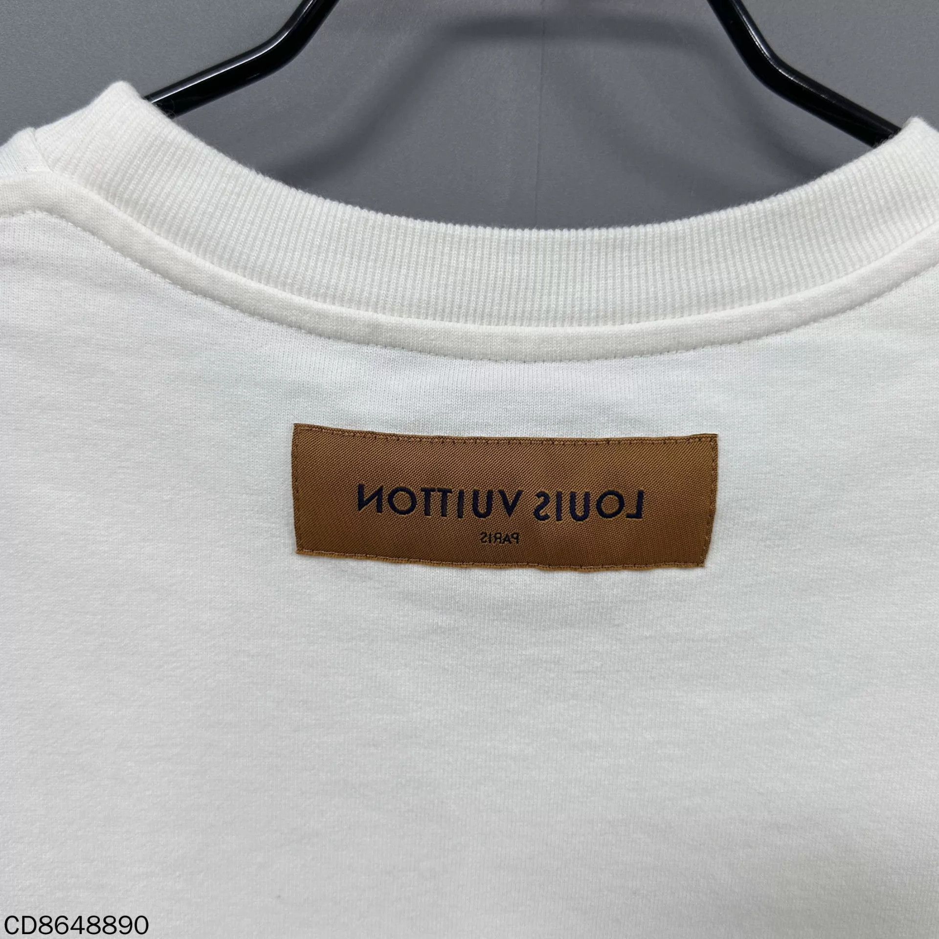 Louis Vuitton LV Rainbow Logo Print SS Tee M 99 New Size US M / EU 48-50 / 2 - 5 Thumbnail