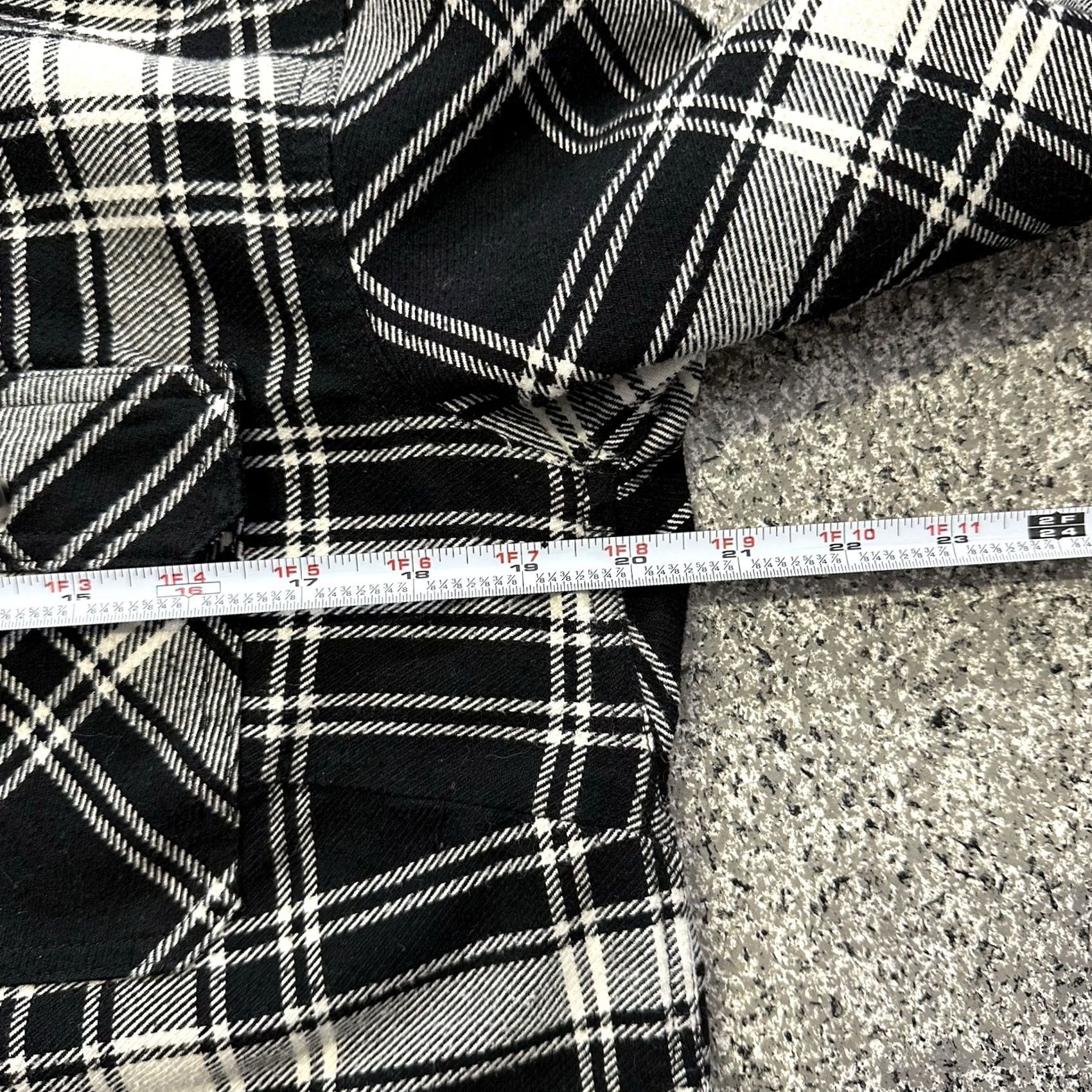 Vintage Duluth Shirt Womens S Black Plaid Flannel Cotton Long Sleeve Button-Up Vintage? Size S / US 4 / IT 40 - 4 Thumbnail
