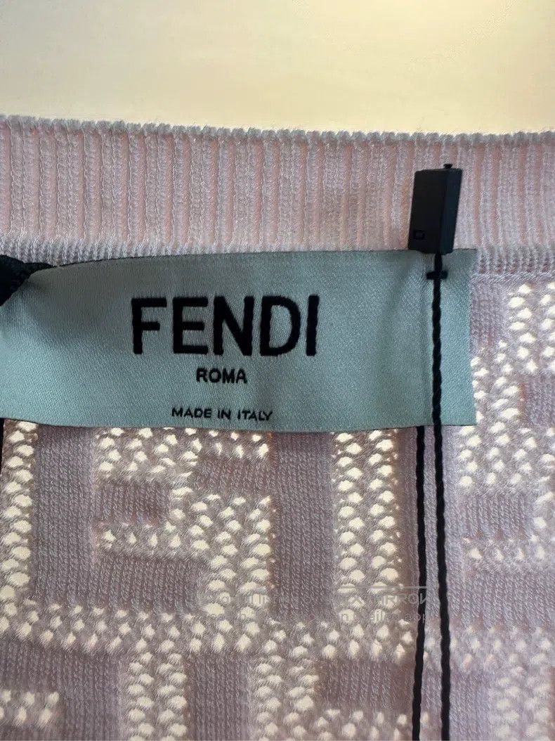 Fendi Fendi Light pink long-sleeve short cardigan Size XXS / US 00 / IT 34 - 3 Thumbnail