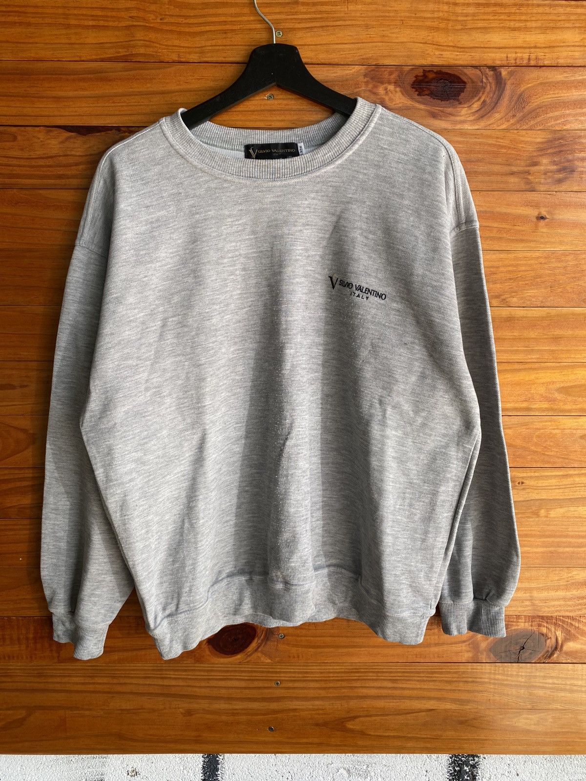Vintage Vintage Silvio Valentino Italy Grey Minimalist Sweatshirt Size US L / EU 52-54 / 3 - 3 Thumbnail