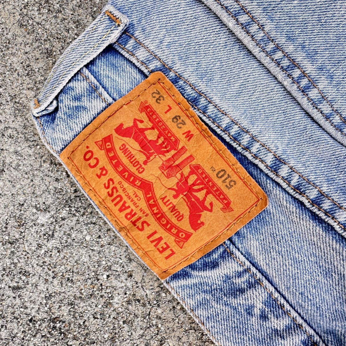 Levi's × Levi's Vintage Clothing × Vintage Levi’s 510 Skinny Fit Light Wash Denim – Classic & Clean Size US 29 - 3 Thumbnail