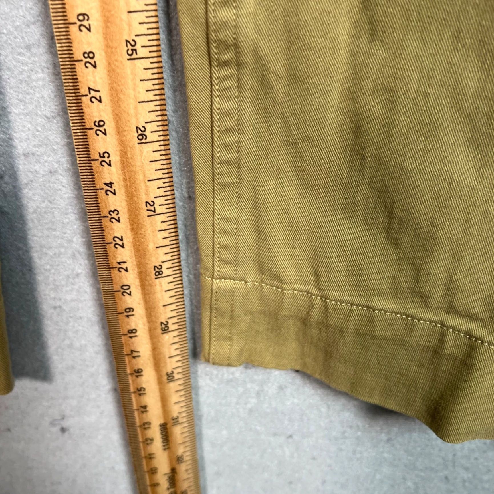 Ralph Lauren VINTAGE Ralph Lauren Purple Label Tan Cargo Pants Mens 30 Slim Fit Cotton 100% Inseam 30 Size US 30 / EU 46 - 6 Thumbnail