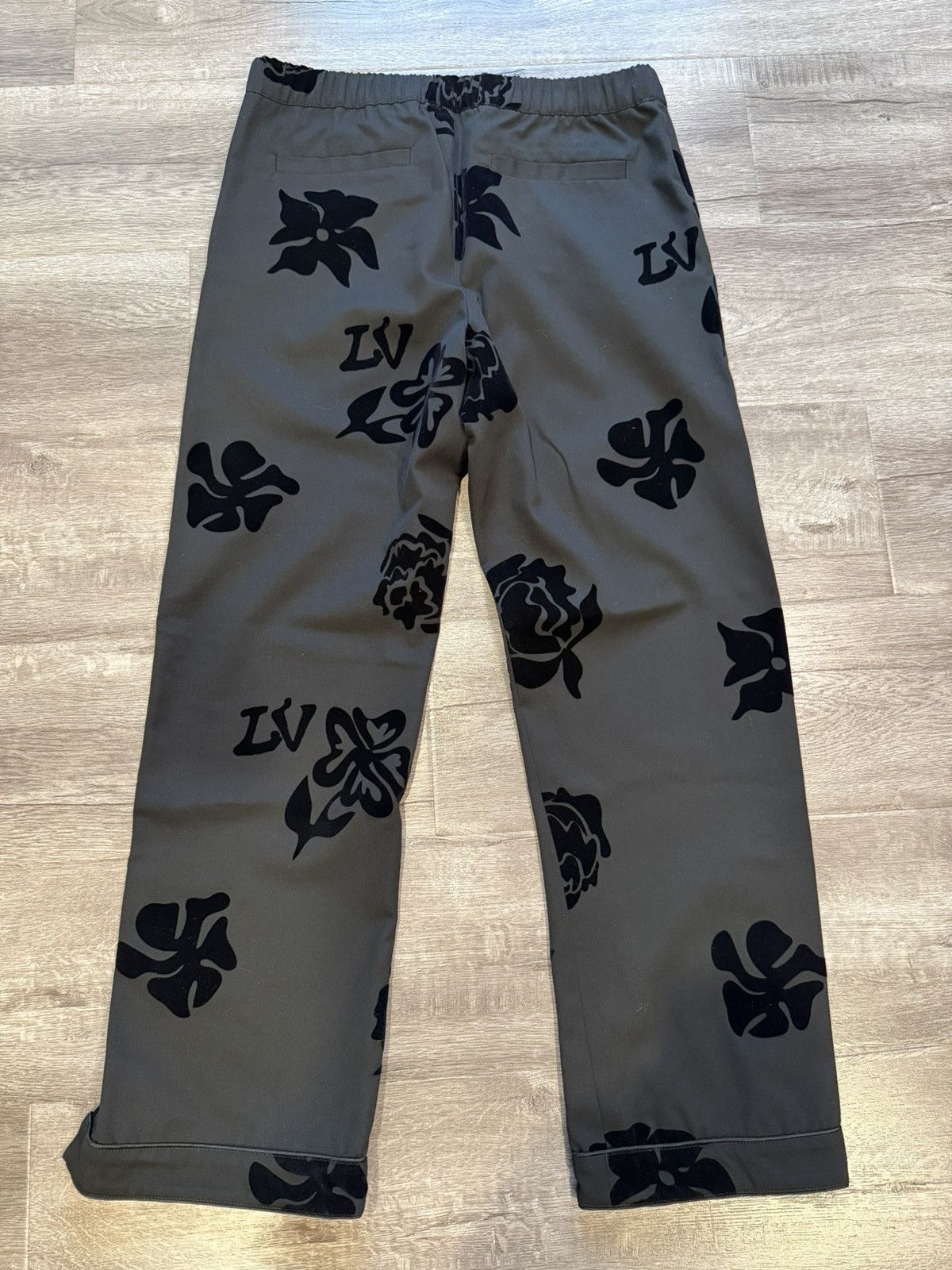Louis Vuitton Louis Vuitton Flocked Monogram Floral Pants Size US 32 / EU 48 - 2 Thumbnail