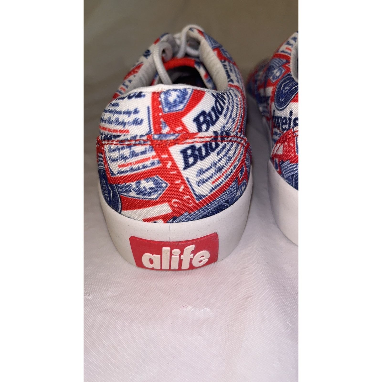 Budweiser Alife Budweiser Mens Size 7 Public Bud Canvas Sneakers Size US 7 / EU 40 - 12 Thumbnail