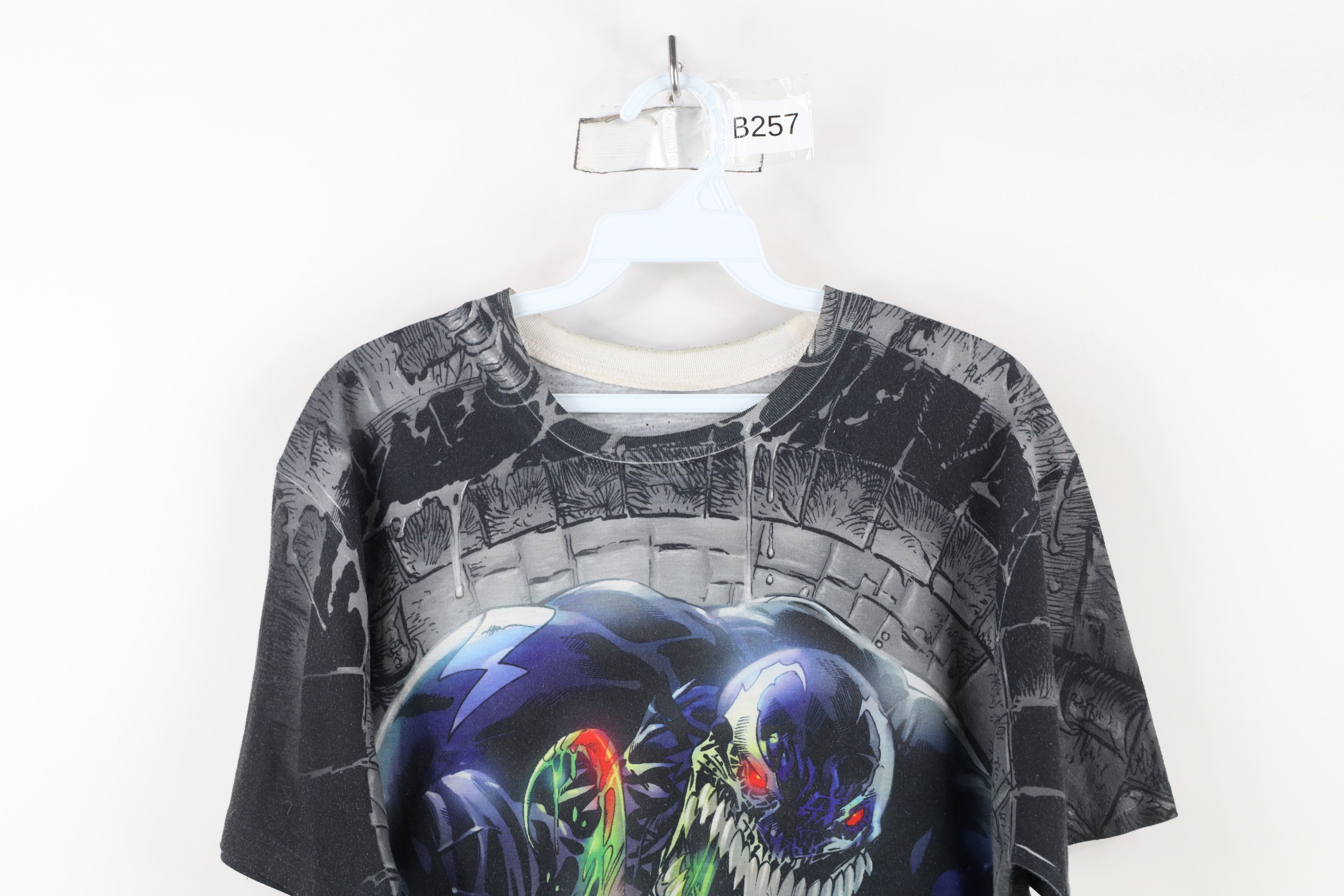 Vintage Vintage Y2K Marvel Comics Venom All Over Print T-Shirt Size US S / EU 44-46 / 1 - 2 Thumbnail