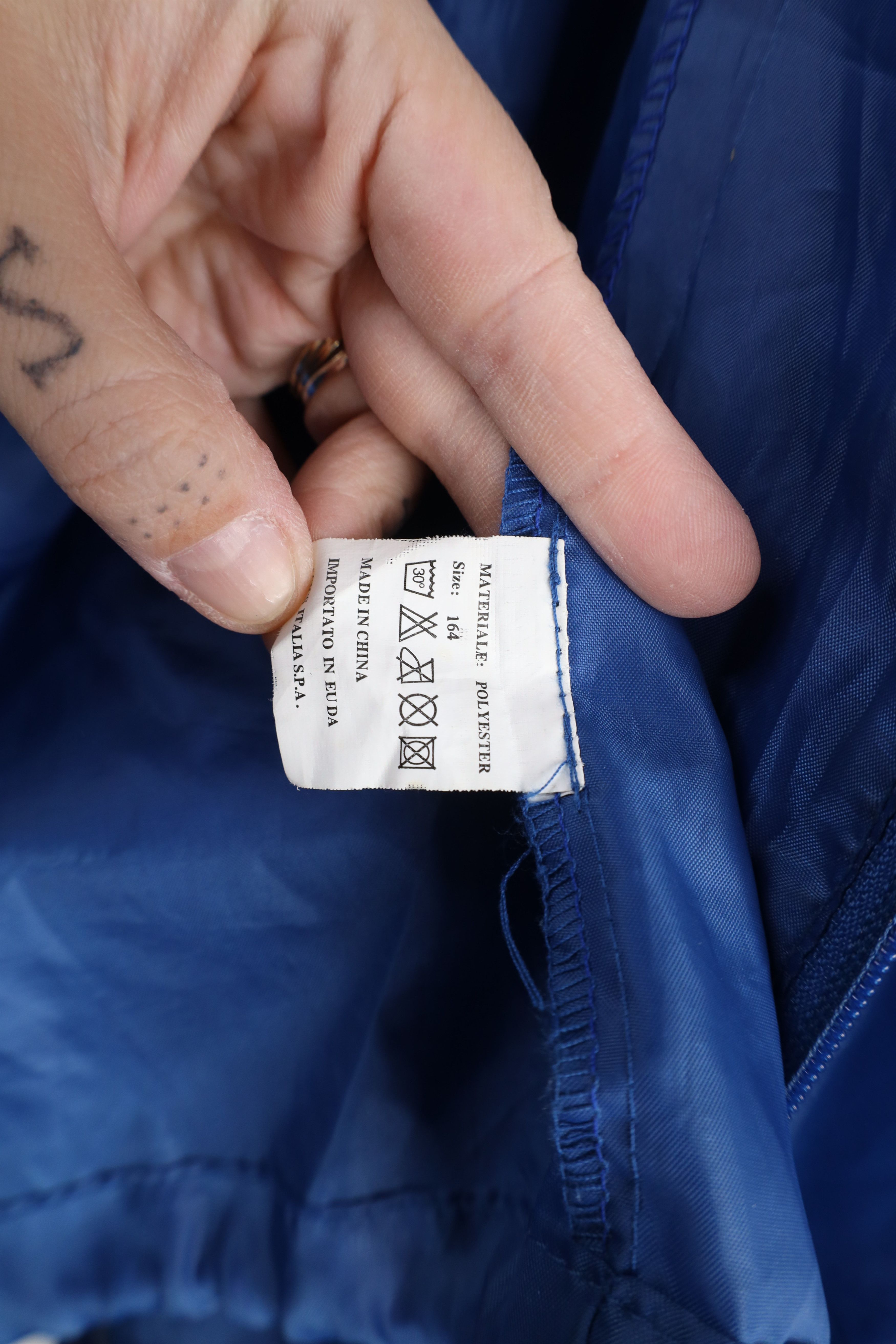 Asics × Vintage Vintage 90s Asics Out Lightweight Hooded Windbreaker Jacket Size US XL / EU 56 / 4 - 10 Thumbnail