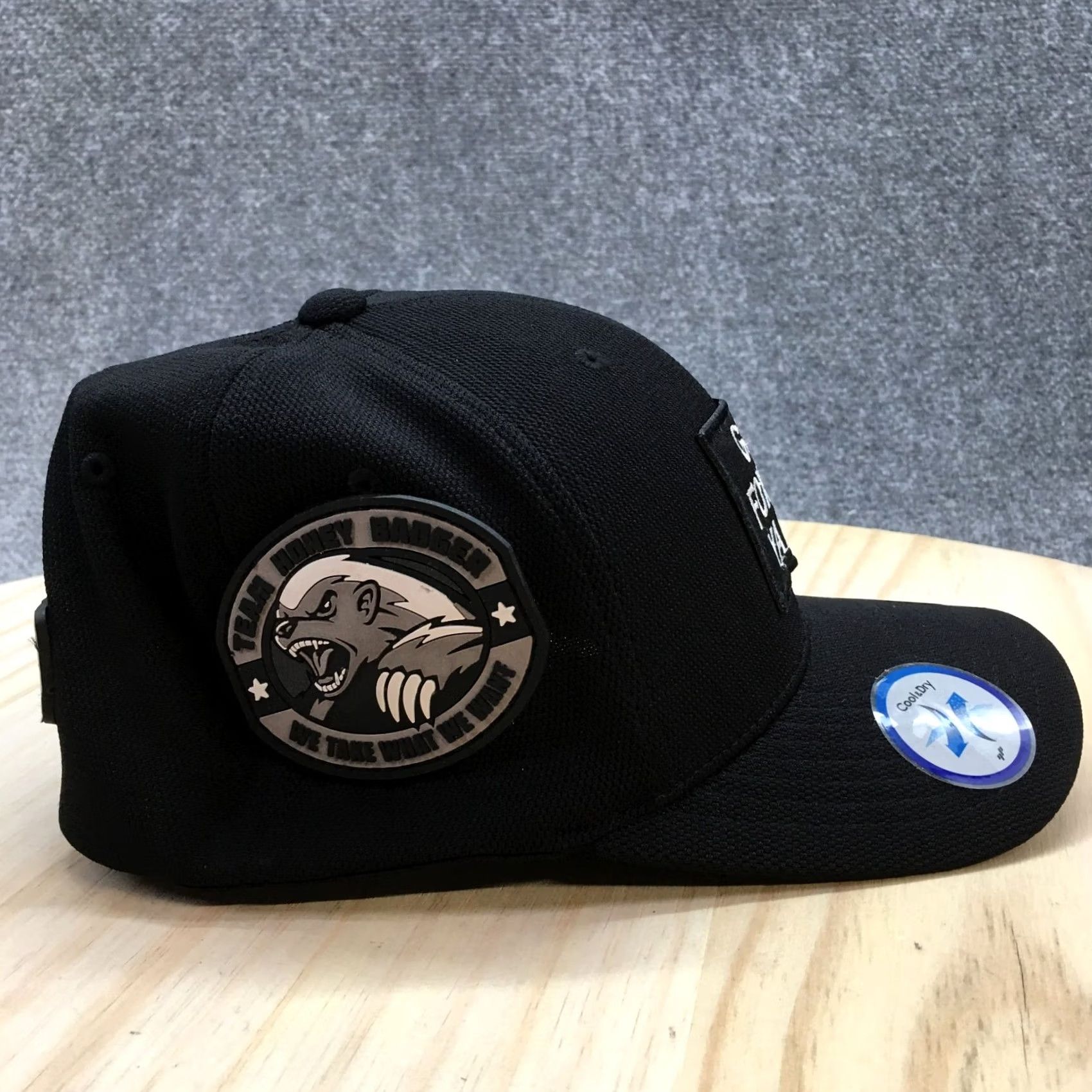 Vintage Flexfit Hat Mens S Black Golf Foxtrol Yankee Fitted Cap Honey Badger Yupoong Size ONE SIZE - 5 Thumbnail