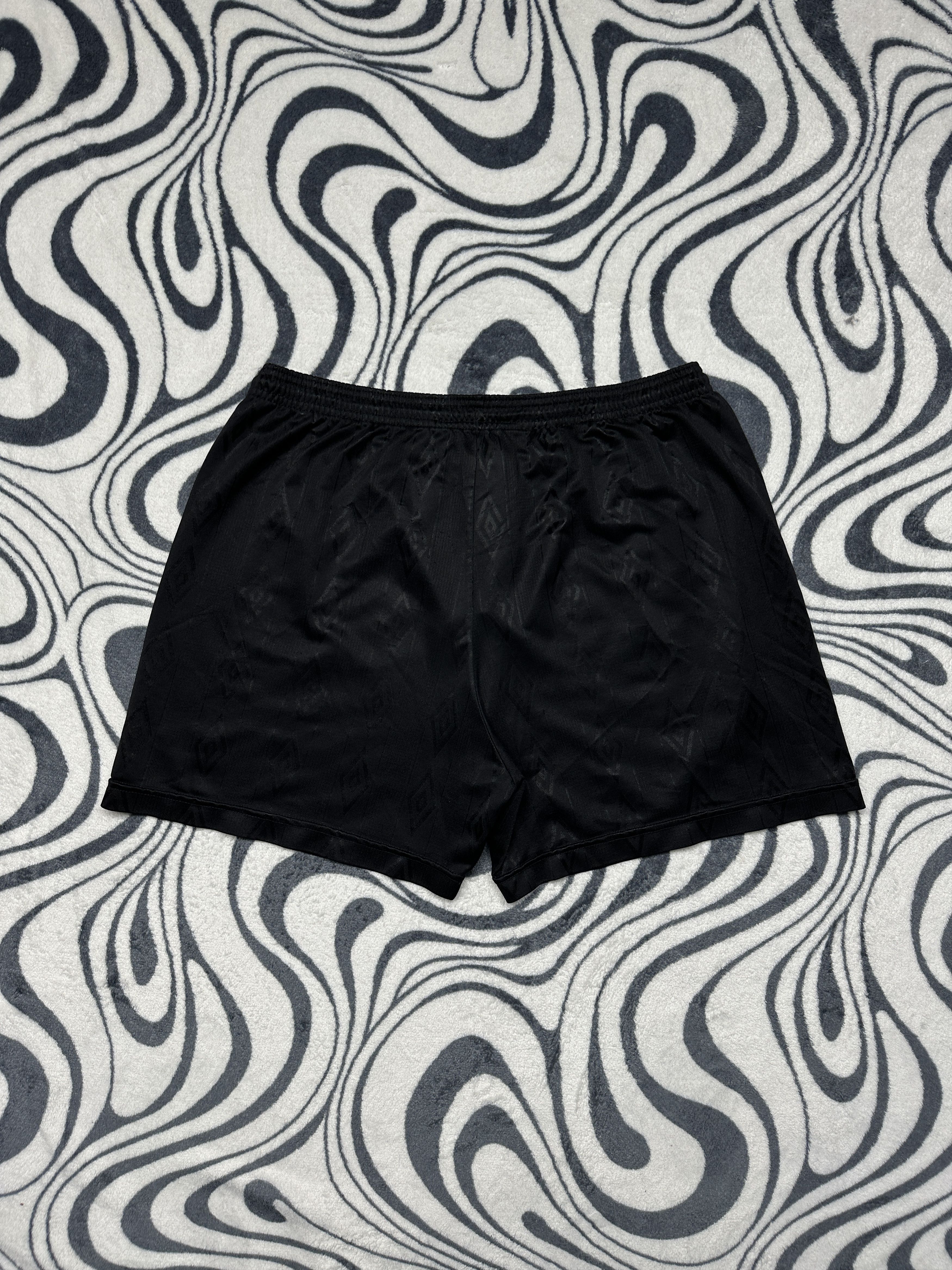 Umbro Umbro Vintage Mens Shorts Size US 32 / EU 48 - 8 Thumbnail
