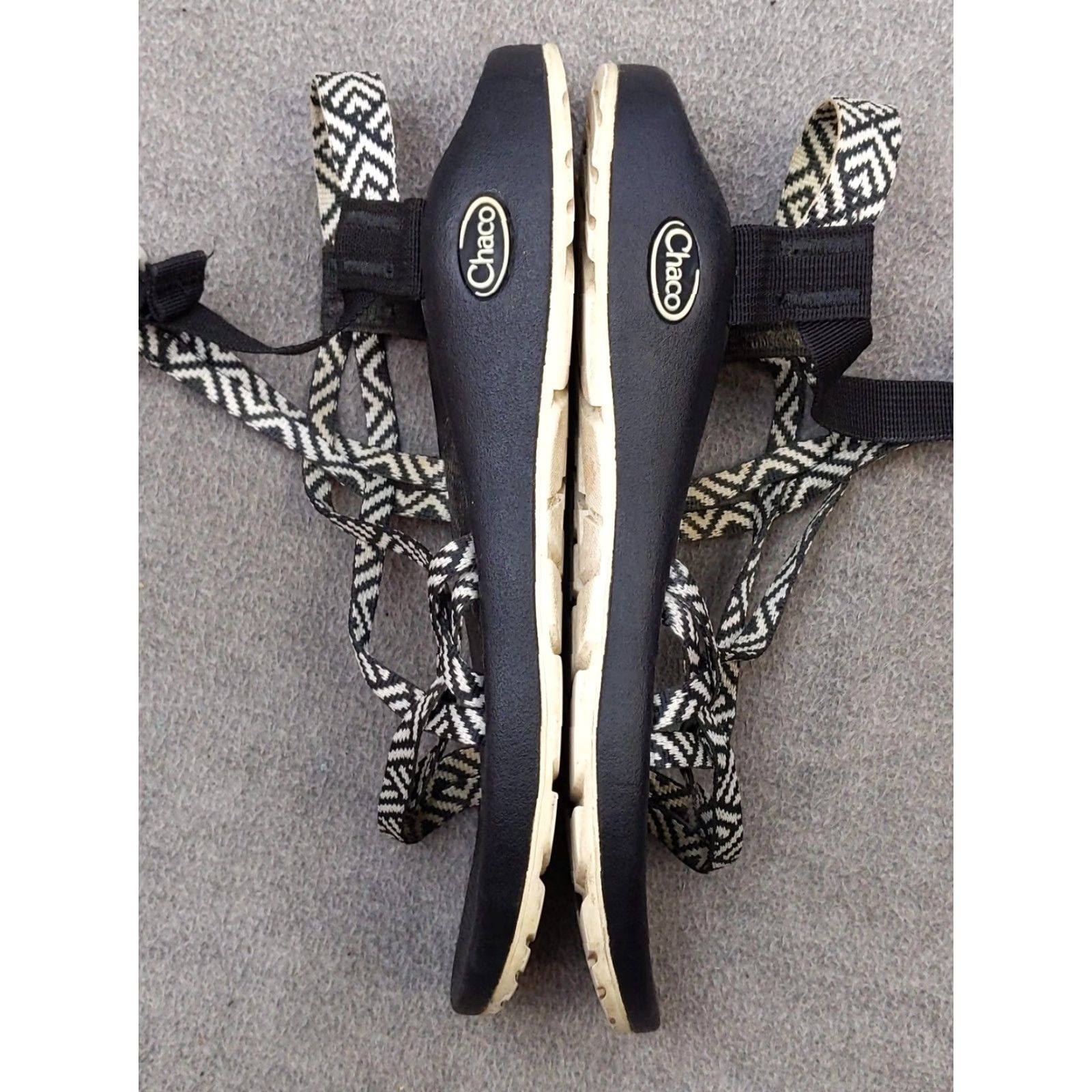 Chaco Chaco Sandals Womens 9 Black White Z/1 Classic Strappy Hiking Sport J106094 Size US 9 / IT 39 - 7 Thumbnail