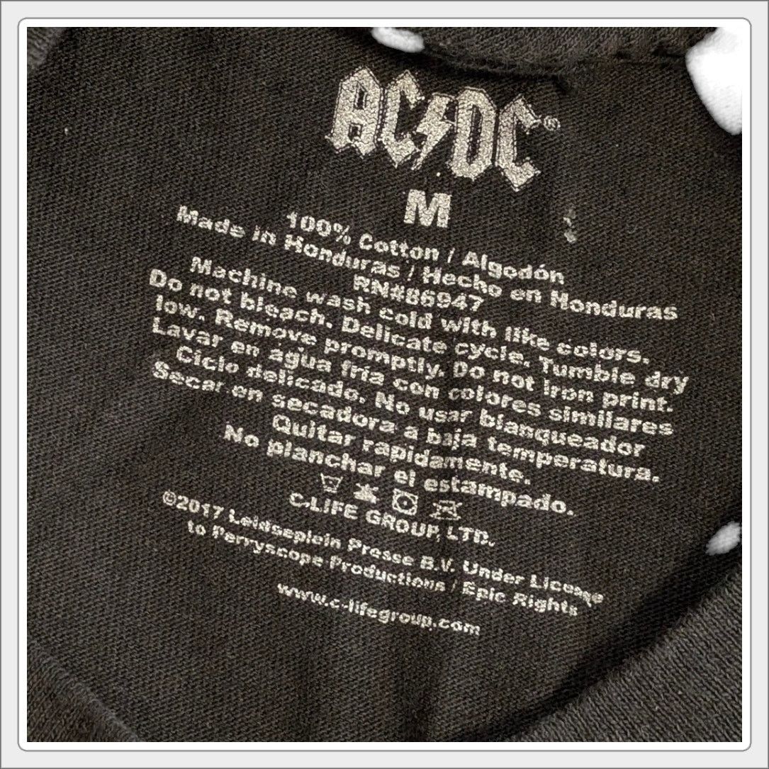 Band Tees New AC/DC Let There Be Rock Concert Tour T-shirt Size M Size US M / EU 48-50 / 2 - 3 Thumbnail