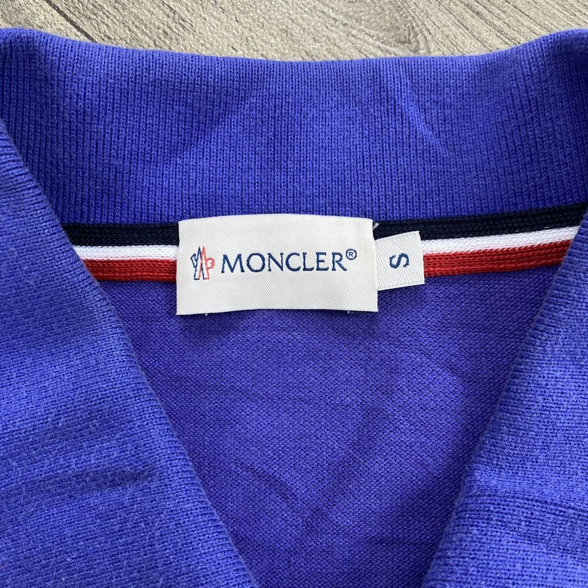 Moncler Vintage Moncler Maglia Polo Manica Corta Polo T-Shirt Luxury Size US S / EU 44-46 / 1 - 6 Thumbnail