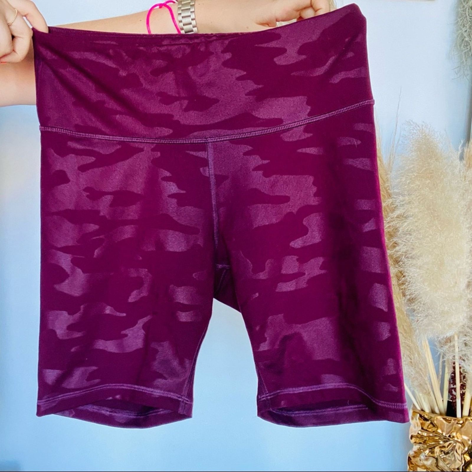 Old Navy OLD NAVY Purple Camo Print High Rise Waisted Biker Shorts 8" Size 29" - 3 Thumbnail