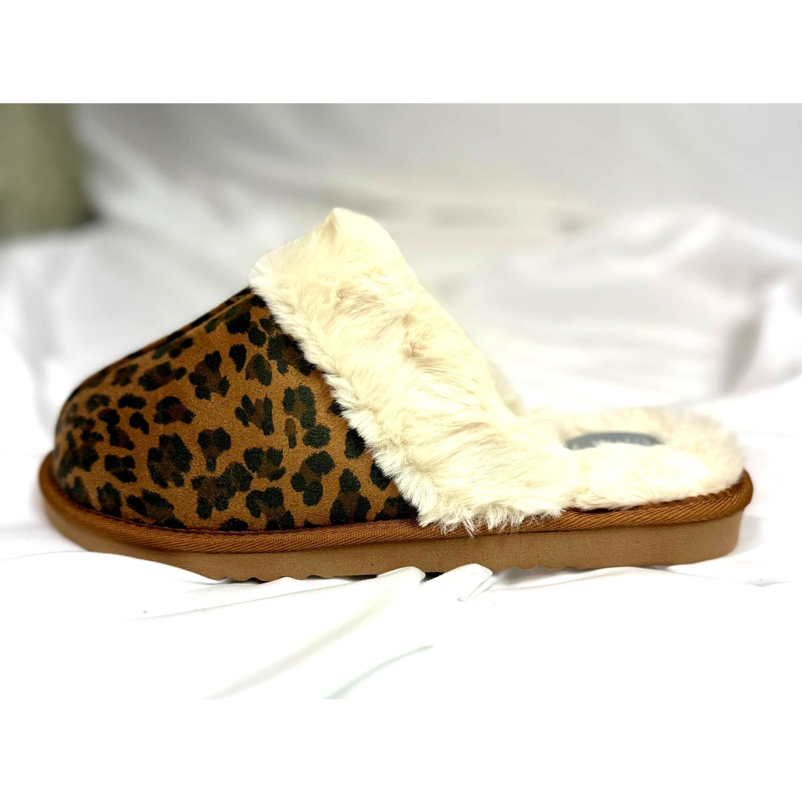 Other Volatile Microsuede Faux Shearling Slipper Leopard Fluff 9 Size US 9 / IT 39 - 6 Thumbnail