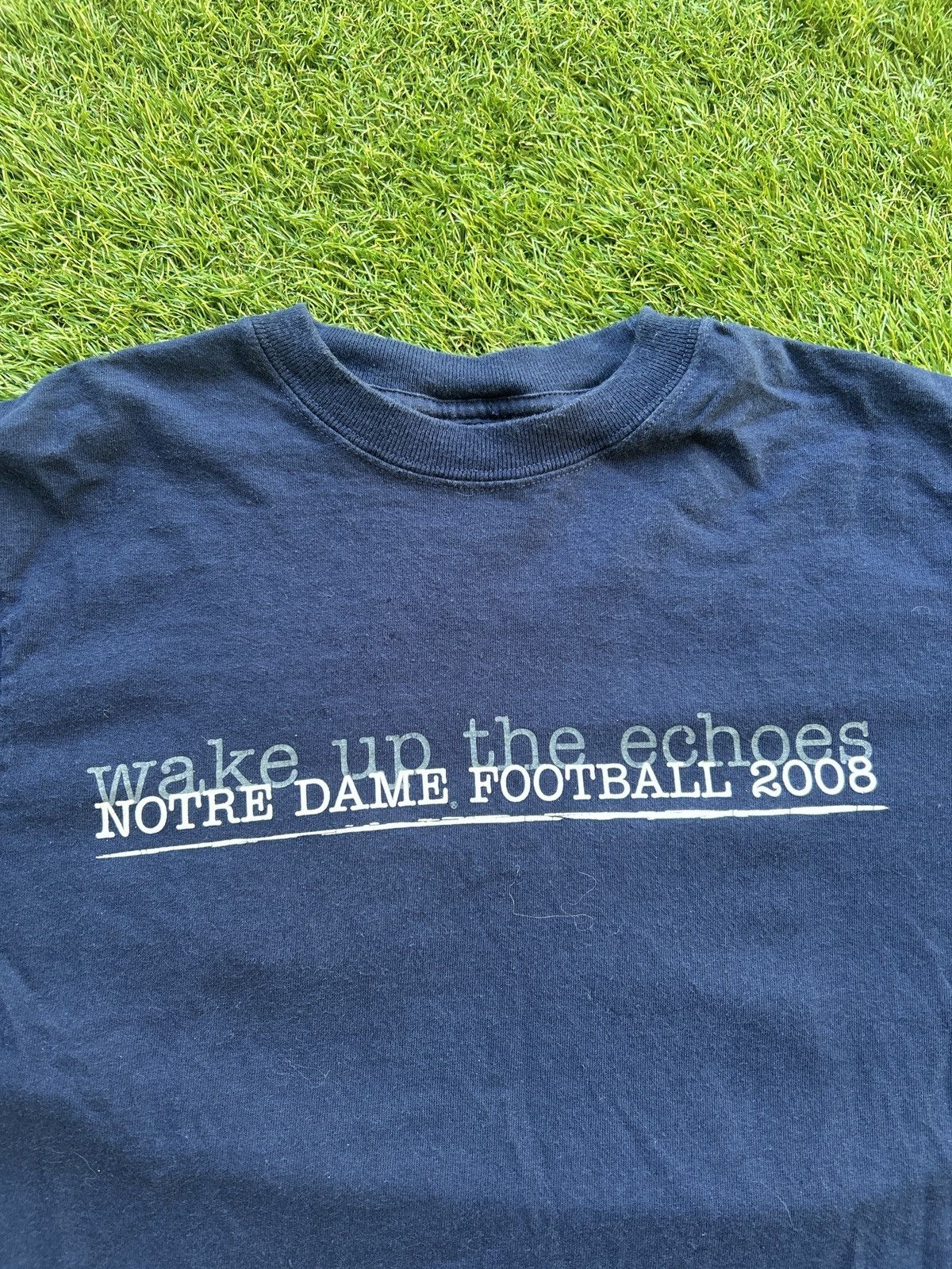 Adidas 2008 Notre Dame Football “Wake Up The Echoes” Adidas T Shirt Size US S / EU 44-46 / 1 - 2 Thumbnail