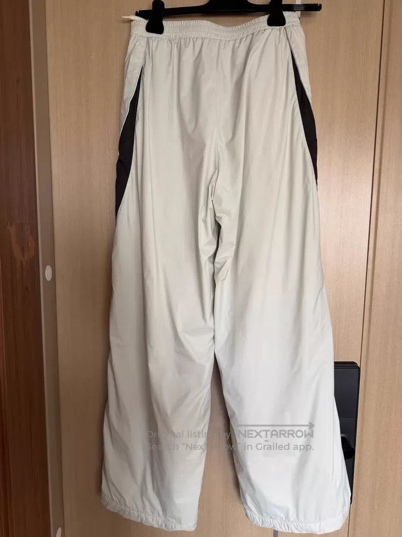 Balenciaga Balenciaga size XS Nylon Embroidered Logo Fleece Trousers Size US 27 - 2 Thumbnail