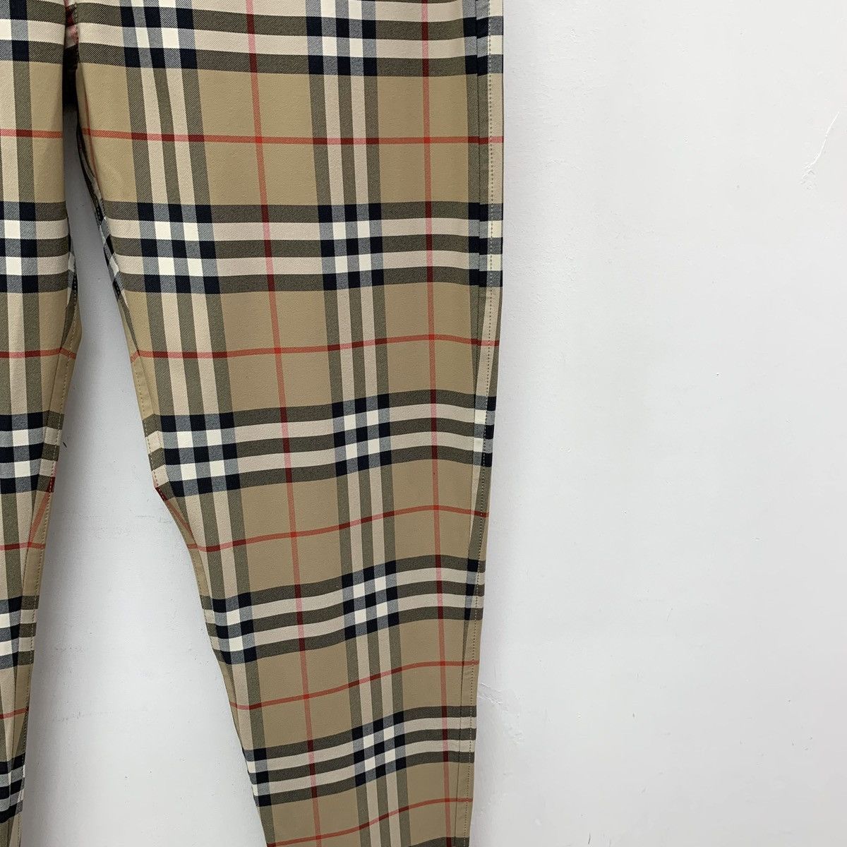 Burberry Burberry Brown Waist Logo Plaid Casual Pants K26WX Size 27" / US 4 / IT 40 - 4 Thumbnail