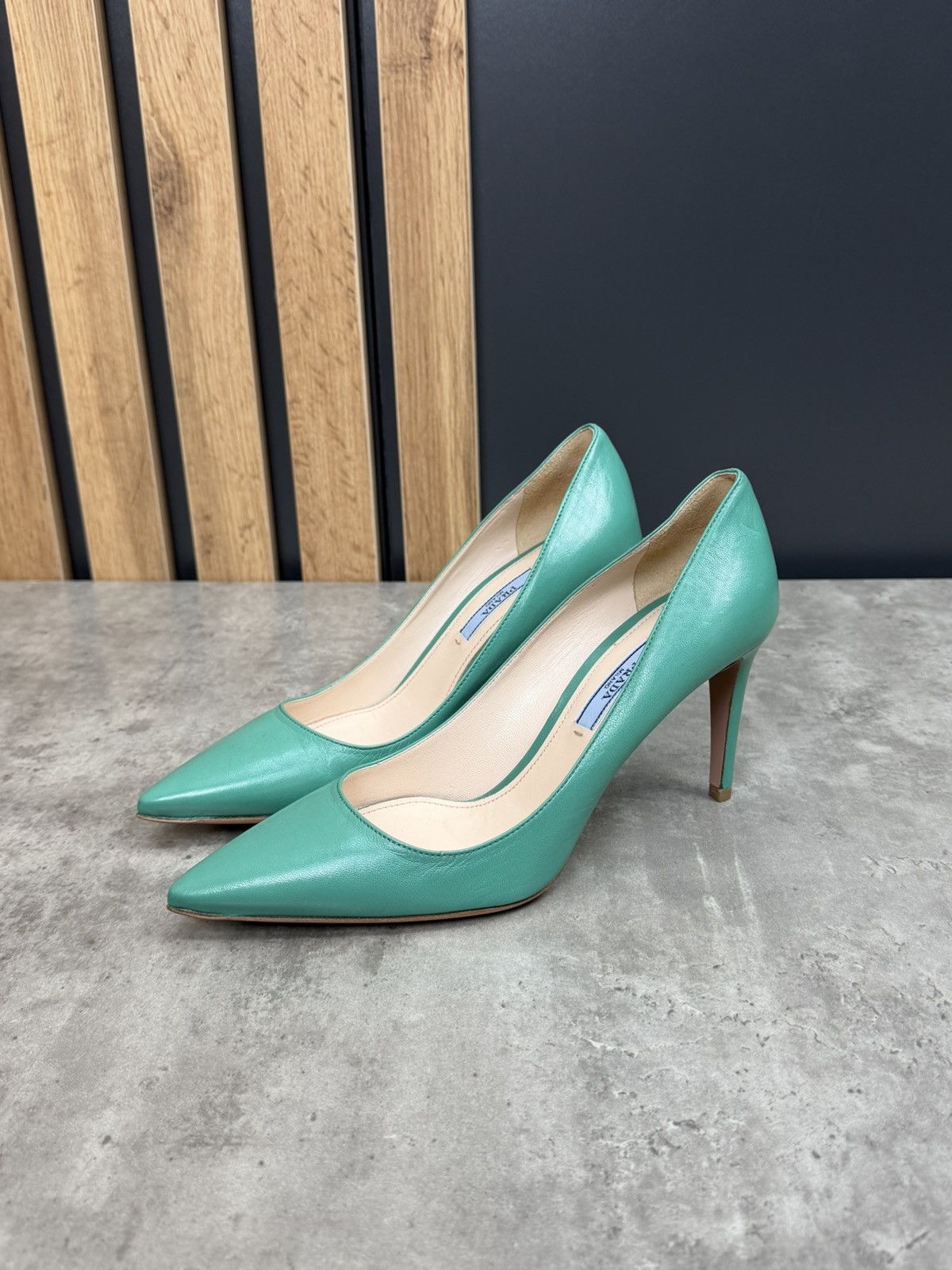 Prada Prada Green Leather Pointed Toe Pumps Heels Size 37 1/2 Size US 7.5 / IT 37.5 - 1 Thumbnail