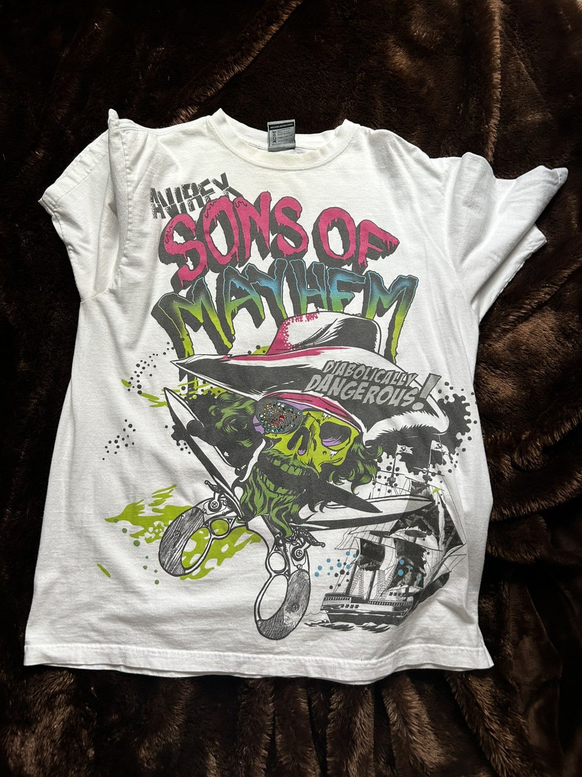 Avirex Crazy Bedazzled Sons of Mayhem Tee Size US XL / EU 56 / 4 - 1 Thumbnail