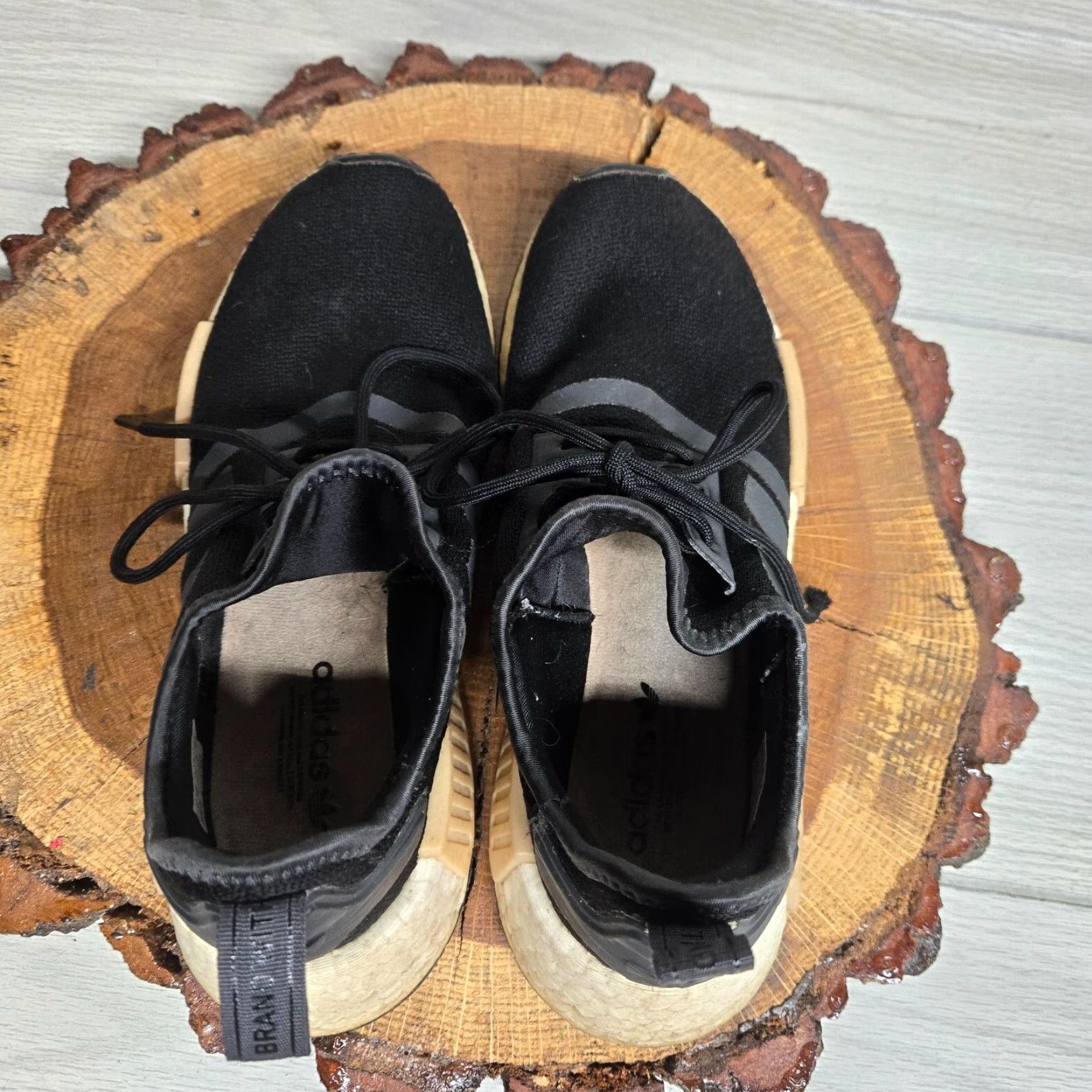 Adidas VINTAGE Adidas NMD R1 Sneakers Black Carbon White Women Size 7.5 Athleisure Casual Running 2021 Size US 7.5 / IT 37.5 - 5 Thumbnail