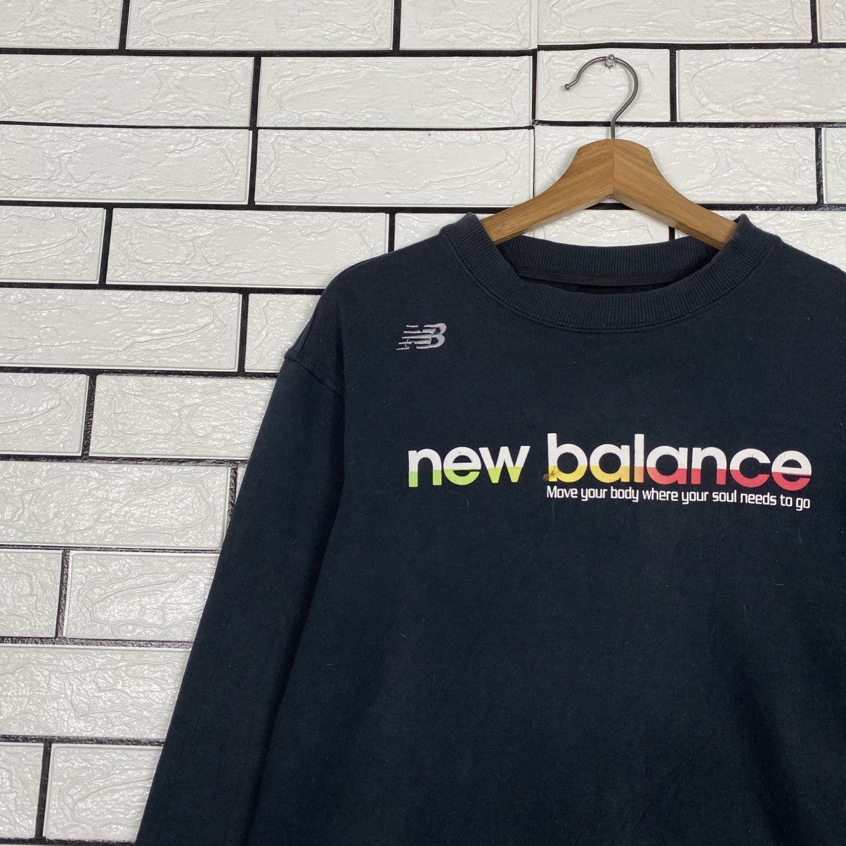 Japanese Brand Vintage Sweatshirt New Balance Big Logo Size US L / EU 52-54 / 3 - 8 Thumbnail