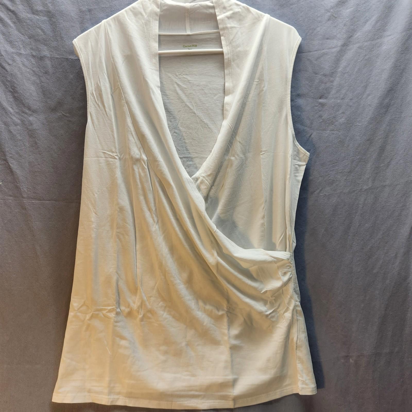 Designer Garnet Hill Wrap Style Sleeveless Top White Size Large NWOT Size L / US 10 / IT 46 - 1 Thumbnail