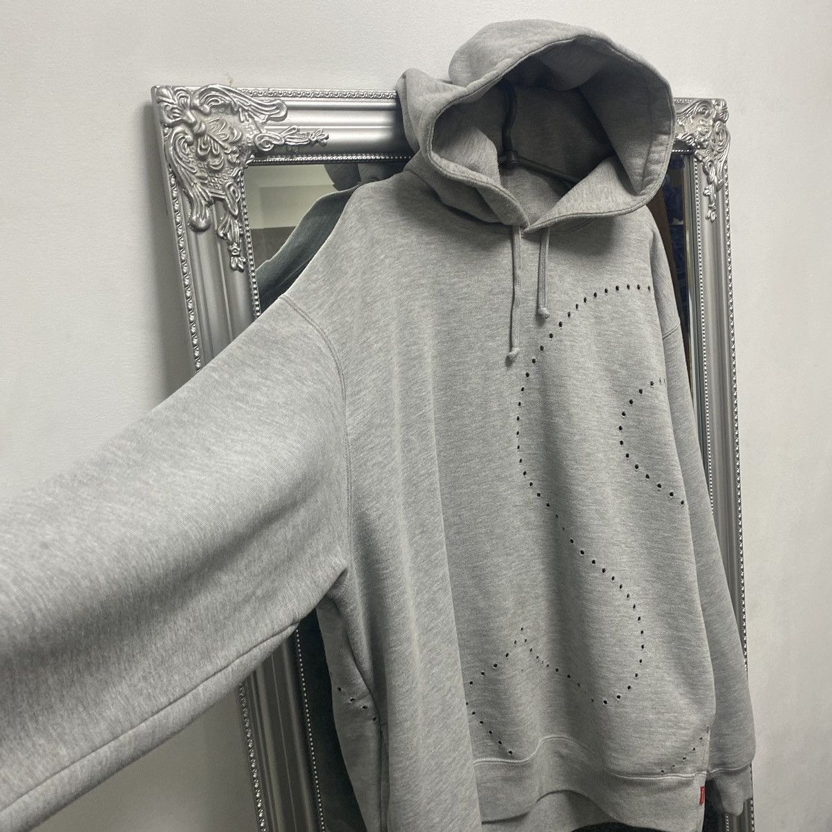 Supreme Supreme hoodie cut s logo Size US XL / EU 56 / 4 - 5 Thumbnail